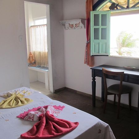 Alfazema Cultural Bed And Breakfast Arembepe Δωμάτιο φωτογραφία